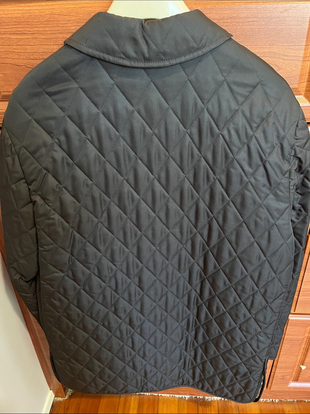 Burberry Black Quilted Button-Front Women's Puffer Jacket - Picture 2 of 7